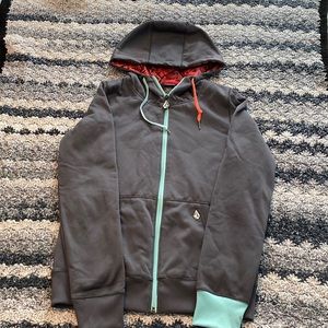 VOLCOM Sherpa lined snowboarding zip up sweatshirt.